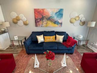 Pet friendly Wi-Fi luxury gated community downtown Greenville - Greenville - 0