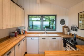Greenshutters PembrokeshireBeachHouse - Pembrokeshire - 3