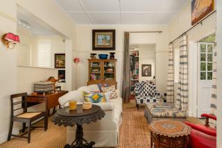 Victoria Court Apartments - 4