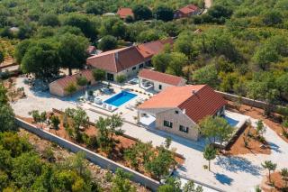 Tosic Estate - Villa, Vineyards and Winery - Razvođe - 0