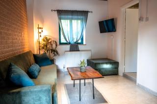 Pine View Boutique Hotel Adults Only - 4