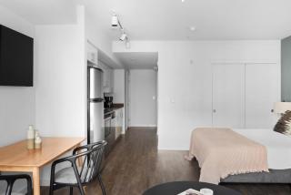 Ballard studio w bbq wd nr shops SEA-647 - Seattle - 8