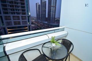 Luxury Escapes - Cozy Studio with Balcony near Metro - Goldcrest 2 JLT - Dubai - 4