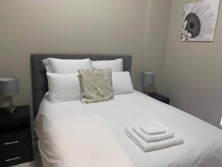 1 bedroom unit fully furnished with back up generator - Joanesburgo - 9