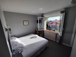 Hôtel Michelet Plage - Soulac-sur-Mer - 1