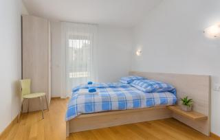 Apartment Marina by SeeAdria Agency - Novigrad - 1