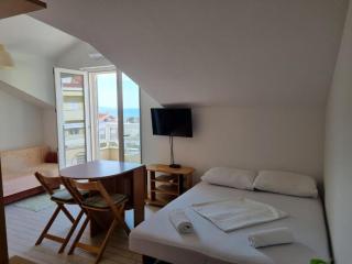 Apartment View - Novalja - 4