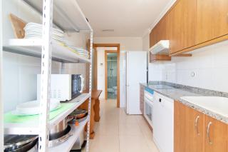 Global Vacacional, Apartamento de 3 dormitorios y terraza en la playa de Canet - 4
