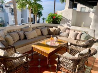 PUENTE ROMANO LUXURY PENTHOUSE, Beachside & Sea Views - Marbella - 8