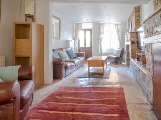 Quarry Cottage Courtyard Garden - Pass the Keys - Cirencester - 3