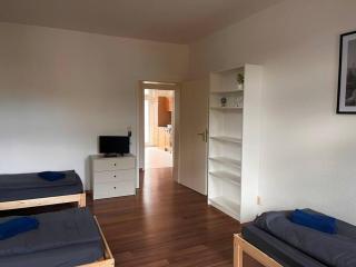 Ferienwohnung Magdeburg-Sudenburg: 3 Schlafzimmer, Küche, Bad & Balkon - Magdeburg - 6