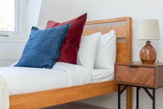 Spacious 4BR 3-Storey Townhouse in Lively Deptford - Londra - 1