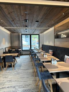 Hotel Garni Ehrenreich - Sölden - 6