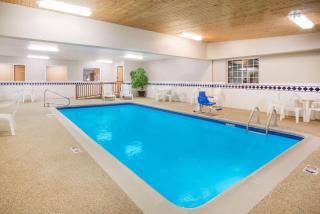 Ramada by Wyndham Spirit Lake/Okoboji - Spirit Lake - 6
