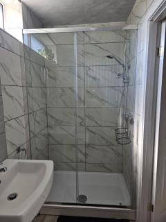 Fife House - Welcome Short Stays - 5