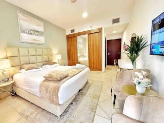 Your Cosy Dubai Marina Home - Dubai - 3