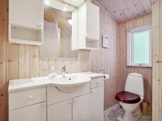 Holiday Home Thrineke - 600m from the sea by Interhome - 2
