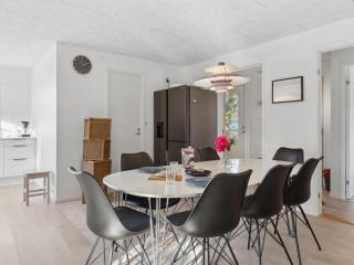 Holiday Home Asmine - 30m from the sea by Interhome - Millinge - 4