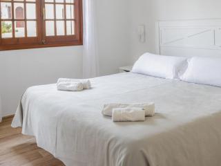 Apartment Son Bou Gardens Apt 3 dorm by Interhome - Son Bou - 4