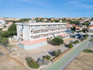 Apartment Le Neptune-3 by Interhome - Saint Pierre La Mer - 0