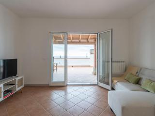 Holiday Home La Finestra sul Mare by Interhome - Arma di Taggia - 2