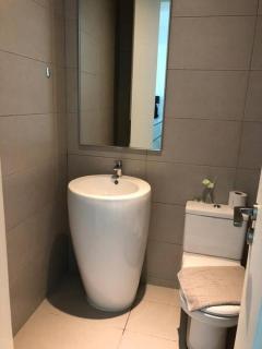 UN1 28 Jazz Massage Chair 5 min GMC Gurney 套房 - 5