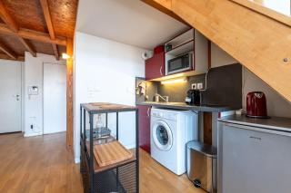 10 min gare Grenoble : duplex - fibre wifi - confort - 4
