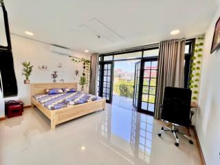 Căn nhà có 5 phòng ngủ, đậu nhiều ô tô - Kenpj House - 3