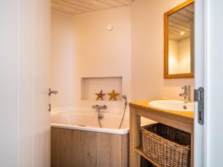 Villa by the Sea with Jacuzzi - Koksijde - 5