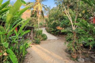 Palulu Garden Homestay - Labuan Bajo - 4