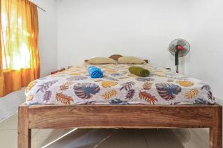 Palulu Garden Homestay - Labuan Bajo - 2