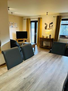 The Galleries No 3 - 4