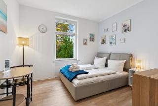 Vorstadtoase - 2 Personen - Eichwalde, Nähe BER - Queensize-Bett, Netflix, Parken - Eichwalde - 0
