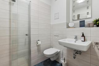 Vorstadtoase - 2 Personen - Eichwalde, Nähe BER - Queensize-Bett, Netflix, Parken - Eichwalde - 2