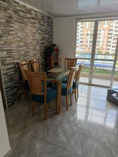 Apartamento Vacacional Familiar en Girardot, piscinas, Jacuzis, parqueadero privado - Girardot - 5