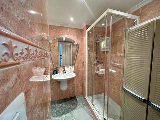 VER5 - Terraza con vistas al mar, Wifi, Smart TV, Piscina, Playa, Centro - Torremolinos - 6