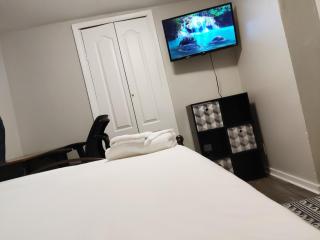Lovely Two Bedroom Home- Close to DT Greenfield - Greenfield - 8