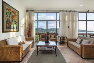 Wisdom House Vibrant Paradise at Villa Sol Resort - Sardinal - 8