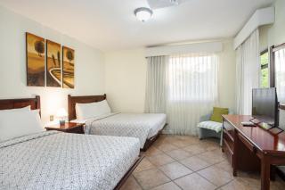 Wisdom House Vibrant Paradise at Villa Sol Resort - Sardinal - 3