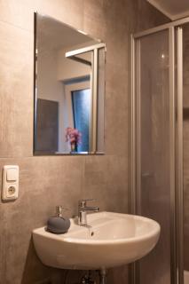 Wohnung mit Tiefgarage u. Balkon - Paderborn - 4