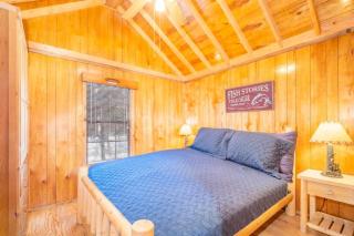 The Weminuche Cabin #80 at Blue Spruce RV Park & Cabins - Tuckerville - 5