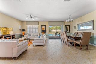 Modern 8-Bed Champions Gate Disney Magic Awaits - Davenport - 5