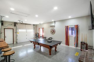 Mountain Breeze Private Pool Hot Tub Games - Sevierville - 6