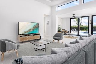 Villa Serenity - Long Bay Hills - 9