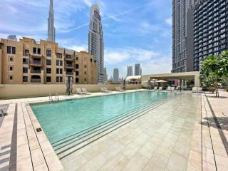 Vacationer Holiday Homes I Elegant 2 Bed with City Views I Walk to Dubai Mall & Burj Khalifa I Downtown - 9