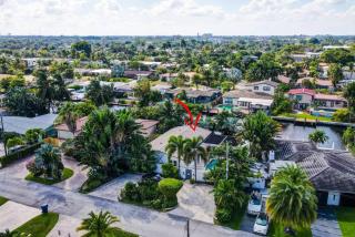 Wilton on the water courtyard and Heated Pool - Fort Lauderdale - 1