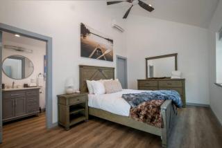 Newly Built Luxury Villa in the Sierra Mountains - 5