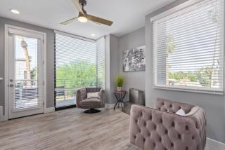 Miller Square 1005 - 3