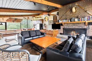 Semi Detached Mountain View Chalet - Blue Mountains - 0