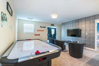 Spacious Haven for Large Families in Champion Gates Resort - Davenport - 9